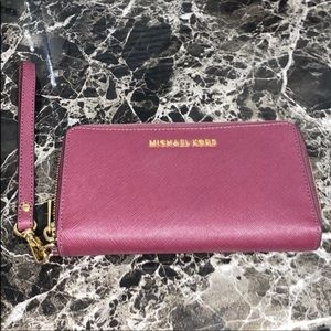 Michael Kors Wristlet